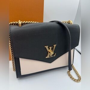 Louis Vuitton Black and Cream Chain Shoulder Bag